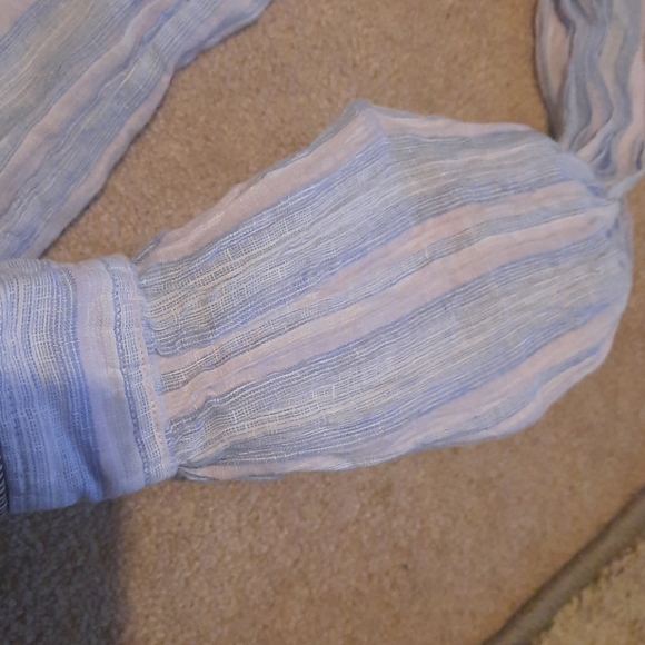 Linen blouse - Picture 4 of 6